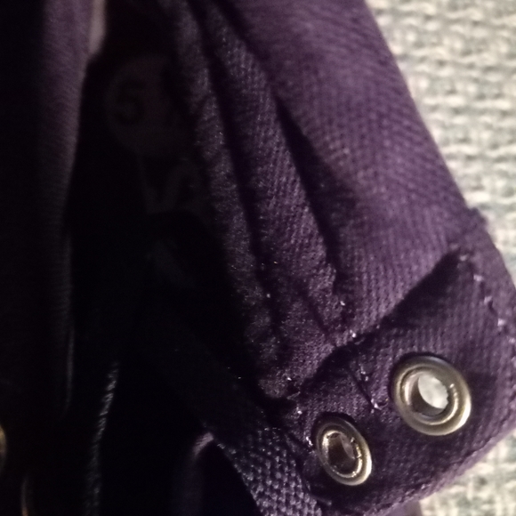 VANS  PURPLE HIGH TOP SNEAKER SIZE - Picture 11 of 15